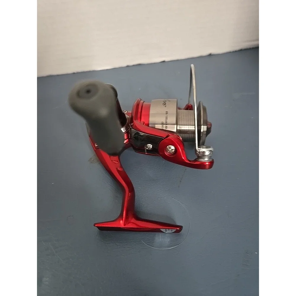 Pfluger Echelon‎ Spinning Fishing Reel
